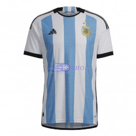 lago Titicaca Intermedio Secretario Camiseta Argentina Primera Equipación 2022 Mundial Campeona con Tres  Estrellas (EDICIÓN JUGADOR) - Camisetasdefutbolshop